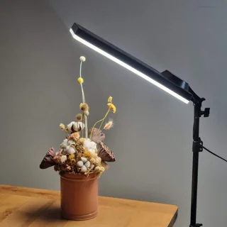 نور ثابت ال ای دی مدل RL-24K به همراه سه پایه 102213949