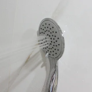 سردوش حمام پاپیروس مدل چند حالته قهرمان 102059831